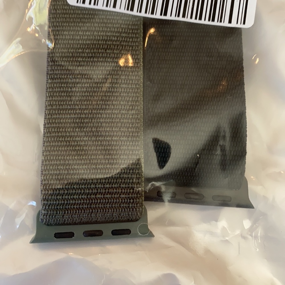 NWT GIROVO 2 Pack Alpine Loop Apple Watch Bands Black / Army Green - Picture 4 of 6